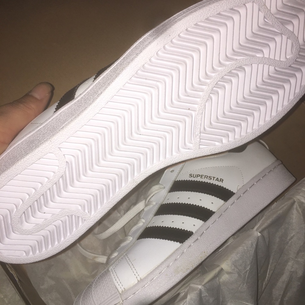 Adidas Superstar - image 3